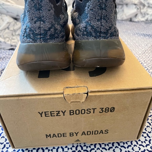 Yeezys - Picture 3 of 4
